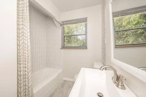 214 Ridgeway Rd, Cincinnati, OH 45216 photo 20