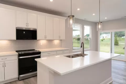 Kitchen - 2481 Bartram Ln, Harrison, OH 45030 photo 3 of 3