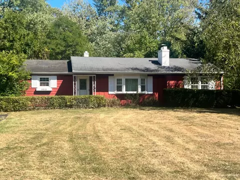 5618 Day Dr, Milford, OH 45150
