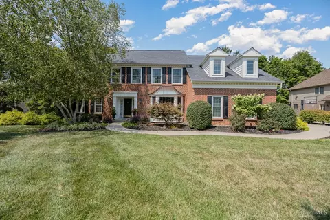 6696 Deerview Dr, Loveland, OH 45140