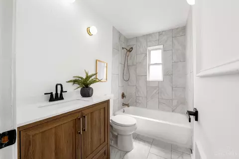 Bath - 4148 School Section Rd, Cincinnati, OH 45211 photo 1 of 3