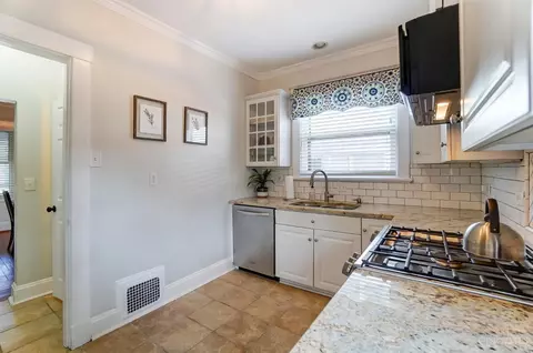 3638 Amberson Ave, Cincinnati, OH 45208 photo 17