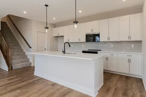 Kitchen - 2483 Bartram Ln, Harrison, OH 45030 photo 3 of 3