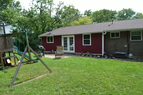 724 Winding Way, Cincinnati, OH 45245 photo 33