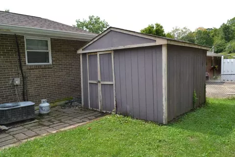 724 Winding Way, Cincinnati, OH 45245 photo 34