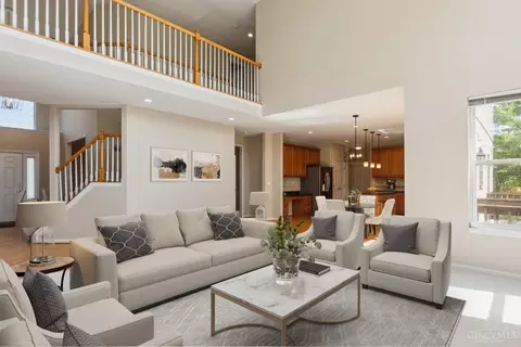 Living - 4493 Devon Ct, Mason, OH 45040 photo 3 of 10
