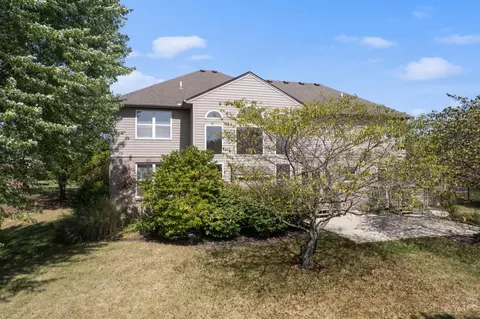 Exterior - 4493 Devon Ct, Mason, OH 45040 photo 4 of 11