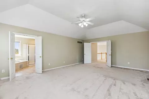 Bedroom - 4493 Devon Ct, Mason, OH 45040 photo 3 of 9