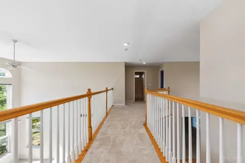 Entry Way - 4493 Devon Ct, Mason, OH 45040 photo 2 of 2