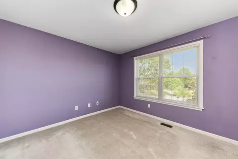 Bedroom - 4493 Devon Ct, Mason, OH 45040 photo 9 of 9
