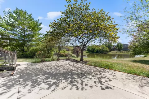 Exterior - 4493 Devon Ct, Mason, OH 45040 photo 2 of 11