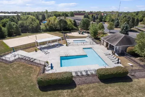Exterior - 4493 Devon Ct, Mason, OH 45040 photo 10 of 11