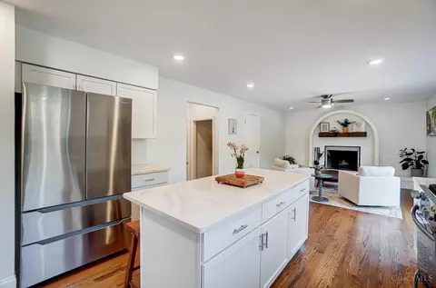 Kitchen - 620 Brandy Way, Cincinnati, OH 45244 photo 3 of 3