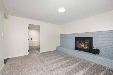 Living - 59 Beech Cir, Amelia, OH 45102 photo 3 of 3