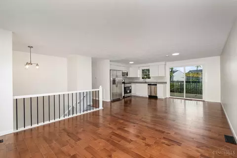 Living - 59 Beech Cir, Amelia, OH 45102 photo 1 of 3