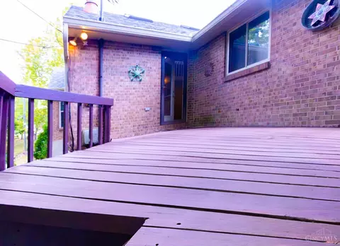 Exterior - 10619 Stargate Ln, Cincinnati, OH 45240 photo 7 of 8