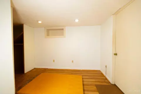 Bedroom - 10619 Stargate Ln, Cincinnati, OH 45240 photo 1 of 7