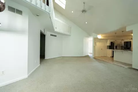 Living - 10619 Stargate Ln, Cincinnati, OH 45240 photo 2 of 6
