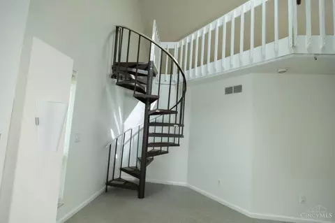 Other - 10619 Stargate Ln, Cincinnati, OH 45240 photo 5 of 9