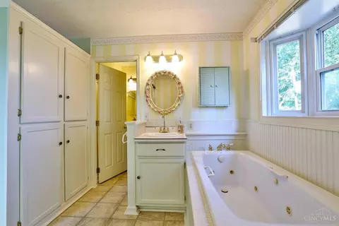 2128 Galloway Ct, Cincinnati, OH 45240 photo 24