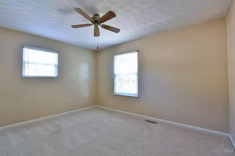 2128 Galloway Ct, Cincinnati, OH 45240 photo 27