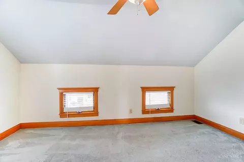 Bedroom - 33 Baker Ave, Saint Bernard, OH 45217 photo 6 of 6