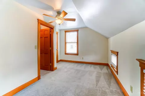 Bedroom - 33 Baker Ave, Saint Bernard, OH 45217 photo 5 of 6