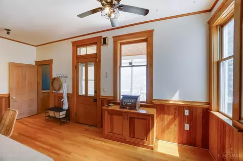 Entry Way - 33 Baker Ave, Saint Bernard, OH 45217 photo 1 of 2