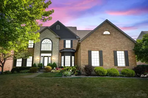 7662 Hedgewood Cir, Mason, OH 45040
