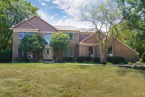 3627 Vineyard Rdg, Evendale, OH 45241