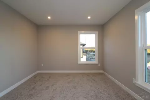 65 Wadestone Ln, Springboro, OH 45066 photo 12
