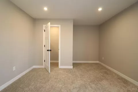65 Wadestone Ln, Springboro, OH 45066 photo 13