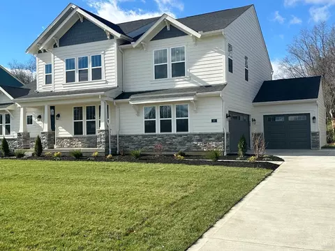 65 Wadestone Ln, Springboro, OH 45066 photo 2