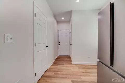Entry Way - 3322 Spokane Ave, Cincinnati, OH 45207 photo 3 of 4