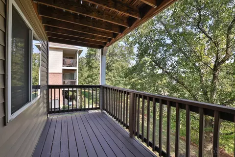 Exterior - 12110 Regency Run Ct #6, Cincinnati, OH 45240 photo 2 of 9
