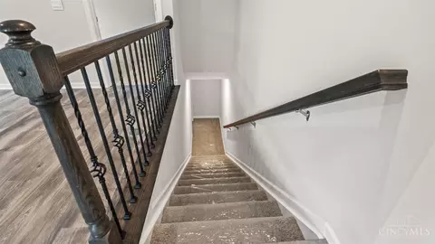 Entry Way - 3280 Shadow Ridge Ct, Morrow, OH 45152 photo 9 of 9