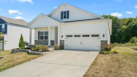 Exterior - 3280 Shadow Ridge Ct, Morrow, OH 45152 photo 2 of 6