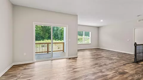 Living - 3280 Shadow Ridge Ct, Morrow, OH 45152 photo 5 of 5