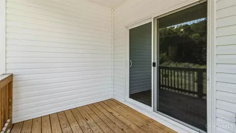 Exterior - 3280 Shadow Ridge Ct, Morrow, OH 45152 photo 5 of 6