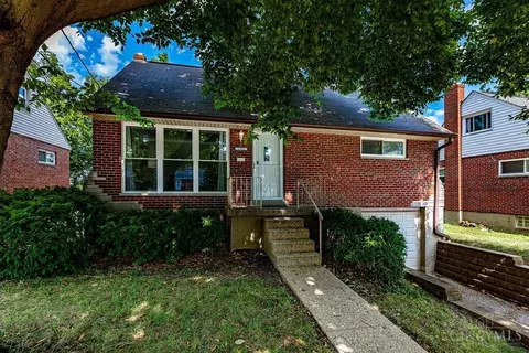 1532 Southridge Ln, Cincinnati, OH 45231