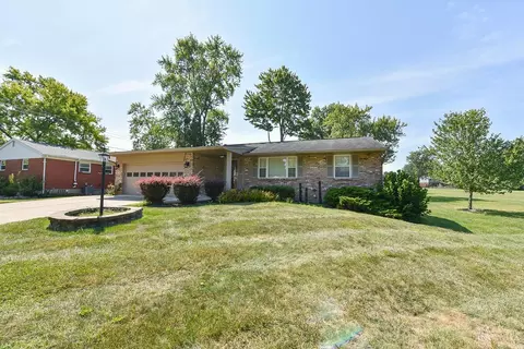 8191 Riovista Dr, Cincinnati, OH 45255
