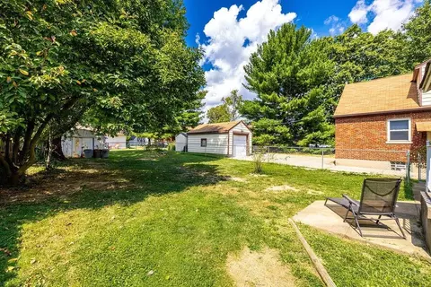Exterior - 3937 N Bend Rd, Cheviot, OH 45211 photo 7 of 11