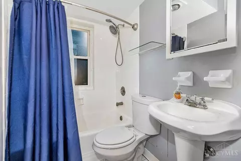 Bath - 3937 N Bend Rd, Cheviot, OH 45211 photo 1 of 2
