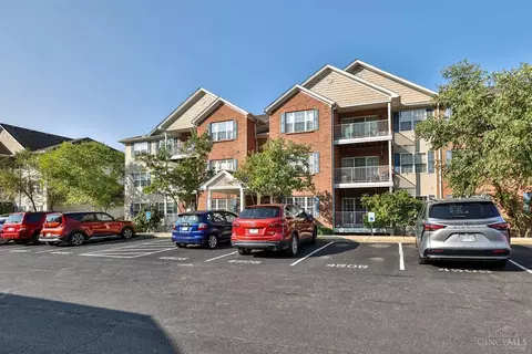 4506 Clearwater Pl #3, Cincinnati, OH 45248