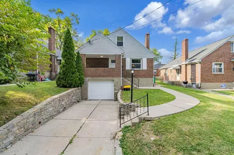 2245 Bremont Ave, Golf Manor, OH 45237