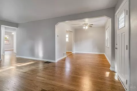 Living - 2245 Bremont Ave, Golf Manor, OH 45237 photo 4 of 5