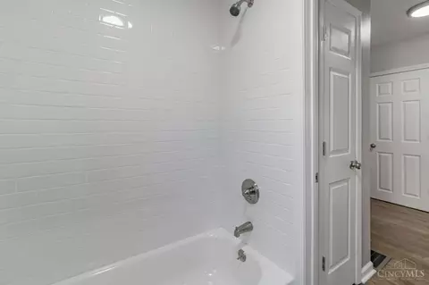 Bath - 2245 Bremont Ave, Golf Manor, OH 45237 photo 2 of 3