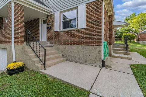 Exterior - 2245 Bremont Ave, Golf Manor, OH 45237 photo 2 of 6