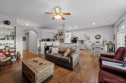 Other - 7607 Skyview Cir, Cincinnati, OH 45248 photo 3 of 8