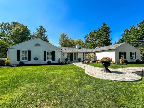 7555 Indian Hill Rd, Cincinnati, OH 45243